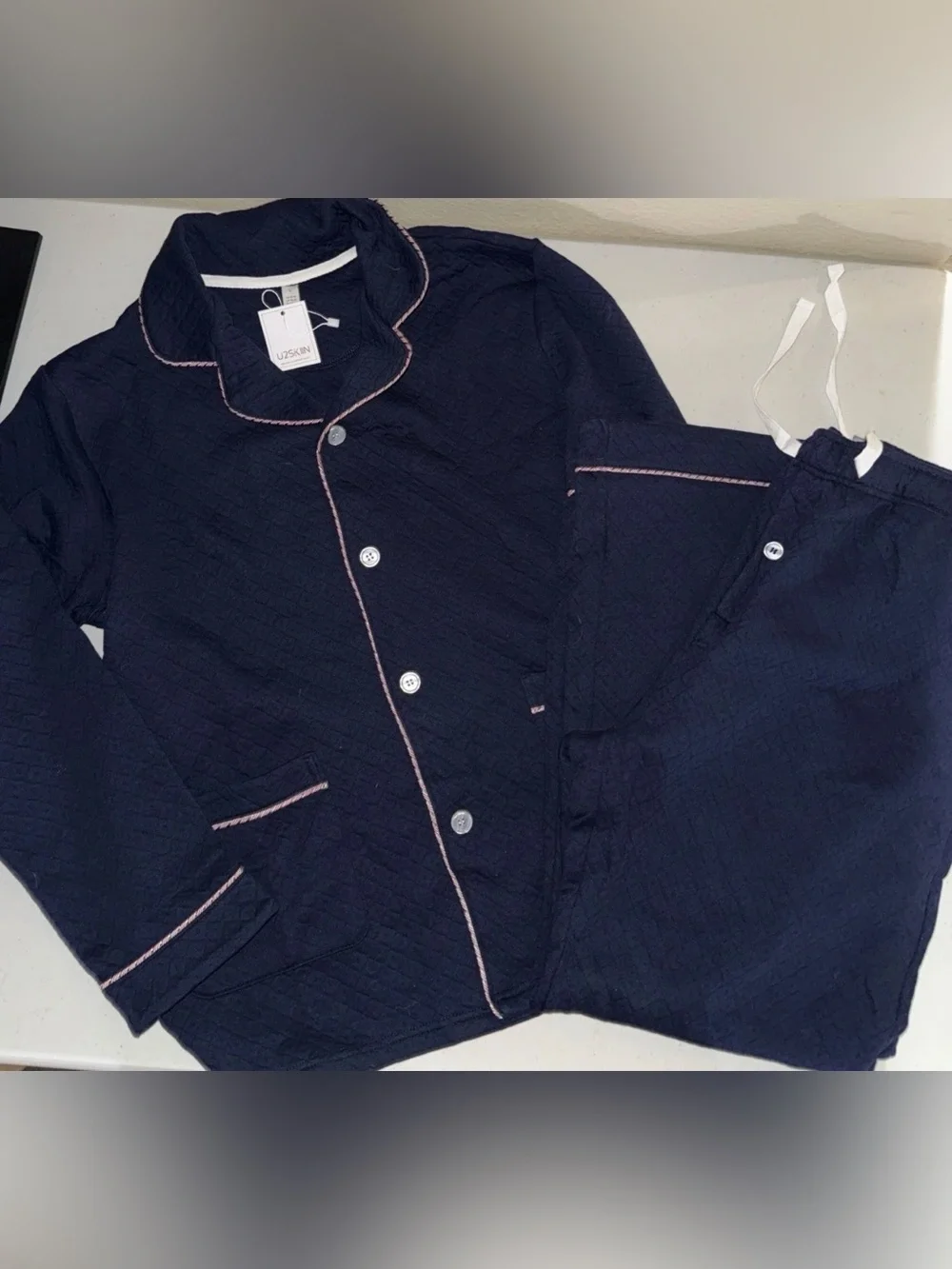 U2SKIN new Navy Quilted Pajama Set with Pink Piping